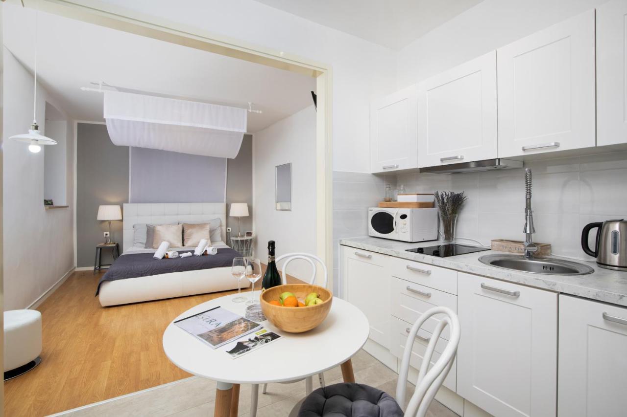 Kandlers Street Apartment Pula Exterior photo
